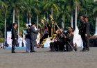 Presiden-Hadiahi-Penghargaan-Nugraha-Sakanti-dan-Tanda-Kehormatan-Bintang-Bhayangkara-Nararya