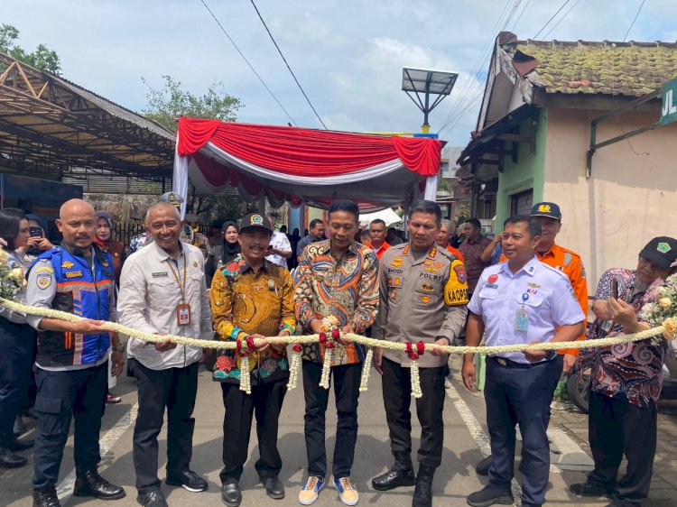 Polresta Malang Kota dan Forkopimda Resmikan Palang Pintu KA dan Pos Penjagaan