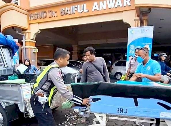 Cepat Dekat dan Bersahabat, Patwal Polresta Malang Cepat Dekat dan Bersahabat, Patwal Polresta Malang Kota Kawal Pasien Darurat