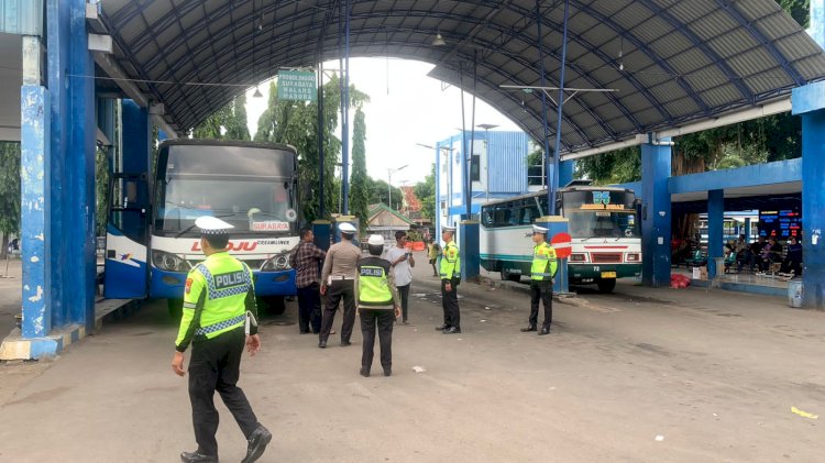 Polres Situbondo Gelar KRYD di Terminal dan Jalur Pantura Imbangi Ops Puri Agung 2024 Pengamanan WWF di Bali