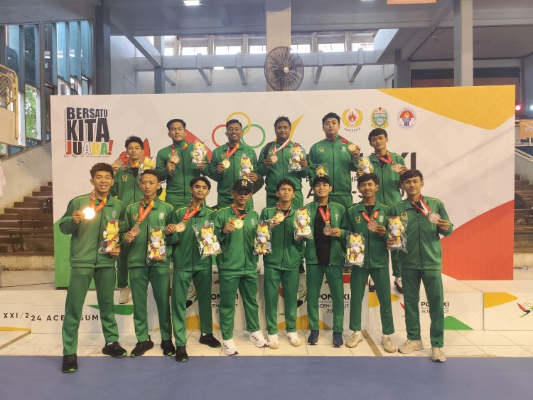 Anggota Polres Gresik Atlet Cabor Hockey Indoor Jatim Raih Perunggu PON XXI