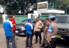 Polres-Pelabuhan-Tanjung-Perak-Pam-Jalur-dan-Kawal-Peserta-Peringatan-May-Day-di-Surabaya