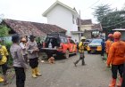 Libatkan-Anjing-Pelacak-Polisi-Kembali-Cari-Korban-Longsor-di-Trenggalek
