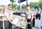 Bripda-Sakti-Terima-Penghargaan-Usai-Insiden-Viral-Hentikan-Bus-Langgar-Jalur