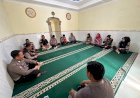 Polsek-Krian-Gelar-Doa-Bersama-untuk-Korban-Tenggelam-KM-Virgo-Transport-8
