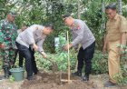 Aksi-Ecology-Policing-Polres-Trenggalek-Selamatkan-Sumber-Mata-Air-Atasi-Kekeringan