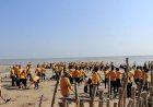 Aksi-Jogo-Omah-Polresta-Tuban-Gelar-Green-Policing-di-Pantai-Jenu-bersama-Masyarakat