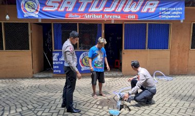 Tindaklanjuti-Jumat-Curhat,-Polres-Malang-Salurkan-Bantuan-Pompa-Air-untuk-Pedagang-di-Stadion-Kanjuruhan