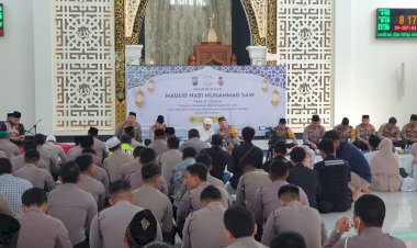 Polresta-Sidoarjo-Peringati-Maulid-Nabi-dan-Berikan-Santunan