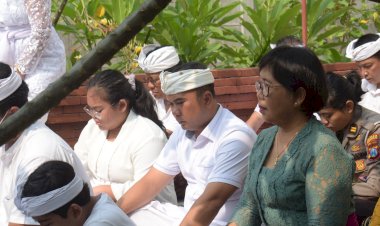 Ibadah-Galungan,-Polresta-Sidoarjo-Panjatkan-Doa-Pilkada-Aman-Damai