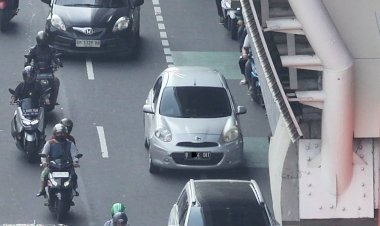 Pengawasan-Ganjil-Genap-ETLE-Drone-Patrol-Presisi-Korlantas-Polri-Mengudara-di-Ruas-Strategis-Ibu-Kota