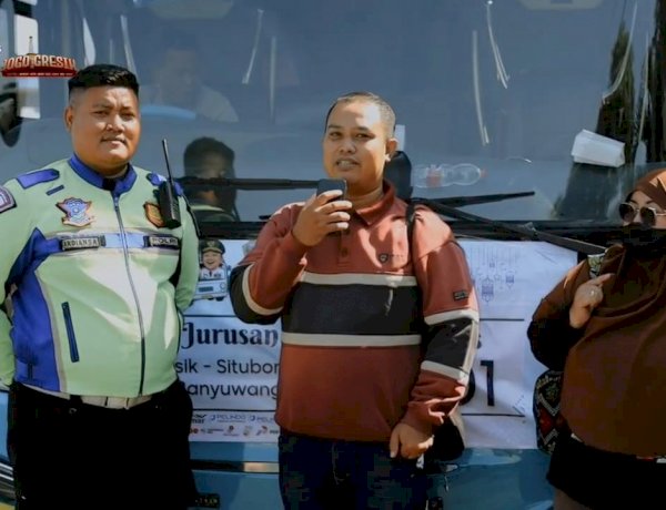 Aksi Heroik Satlantas Polres Gresik, Antarkan Pasutri Asal Situbondo yang Ketinggalan Bus Mudik