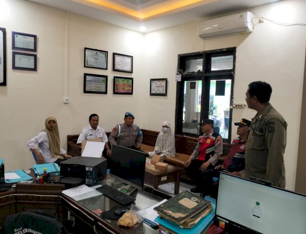 Respons Cepat Hotline 110, Polsek Krian Berhasil Pertemukan Anak Hilang dengan Orang Tuanya