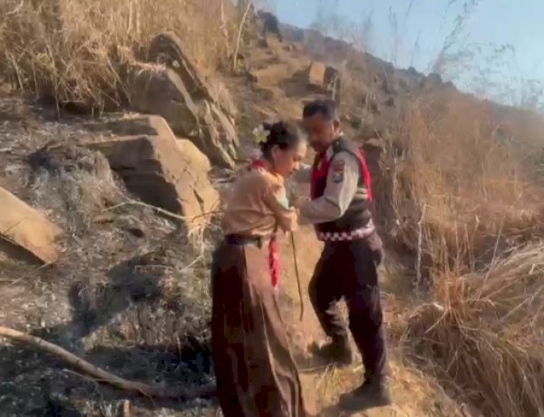 Tim Gabungan Polres Trenggalek Berhasil Evakuasi 4 Pendaki yang Terjebak Kebakaran di Gunung Orak arik