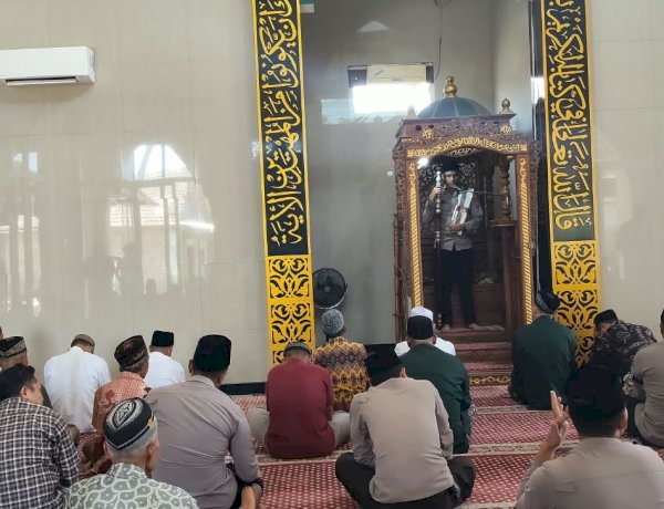 Safari Jumat, Kapolsek Jabon Perkuat Sinergitas dengan Ulama dan Tokoh Agama di Kedungcangkring