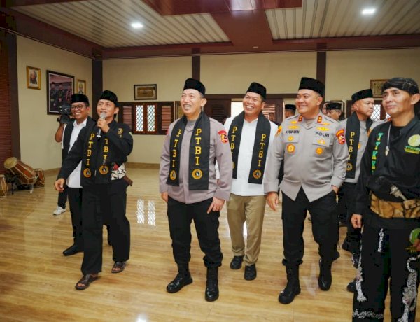 Kapolri Dorong Silat dan Debus Banten Jadi Sumber Devisa Daerah