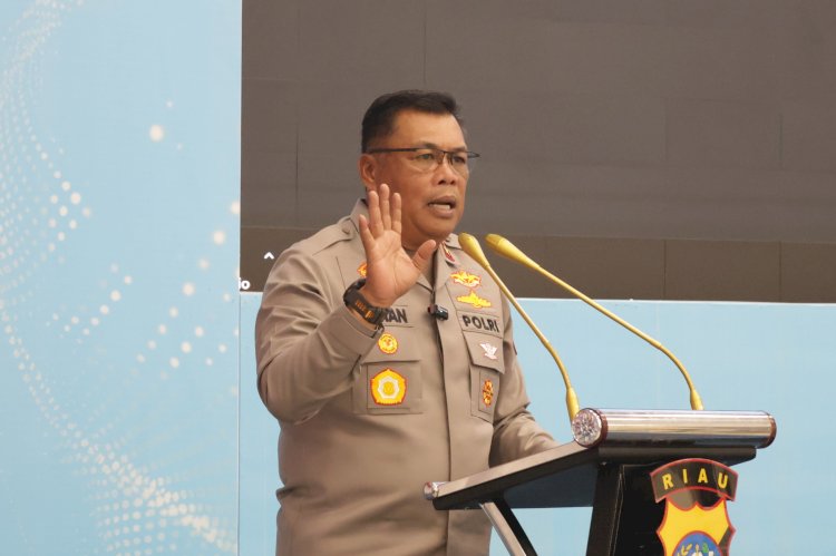 Kapolda Riau Tegaskan Polisi Tak Boleh Tunggu Viral, Pelayanan Publik dan Integritas Jadi Prioritas