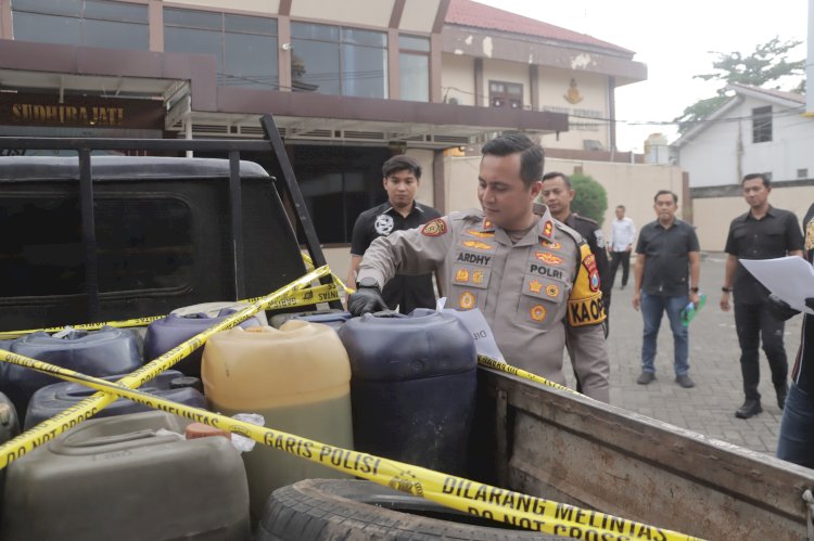 Polres Blitar Ungkap Kasus Dugaan Penimbunan 1.030 Liter BBM Bersubsidi
